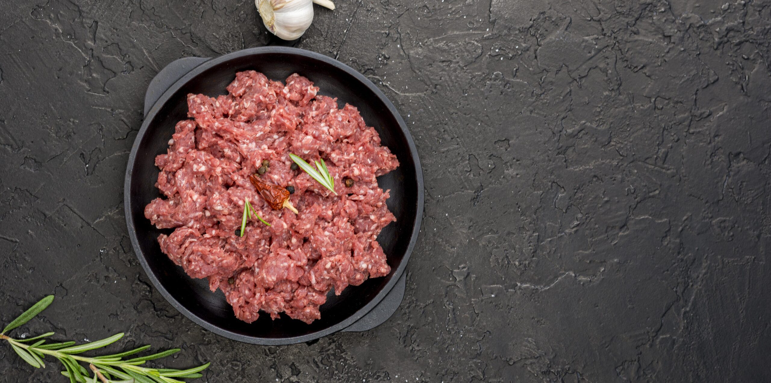 Explore what recipes you can make with ground beef! From quick weeknight meals to family favorites, discover tasty and easy dishes to try tonight.